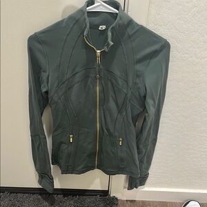 LULULEMON Women’s Green Zip-Up Define Jacket